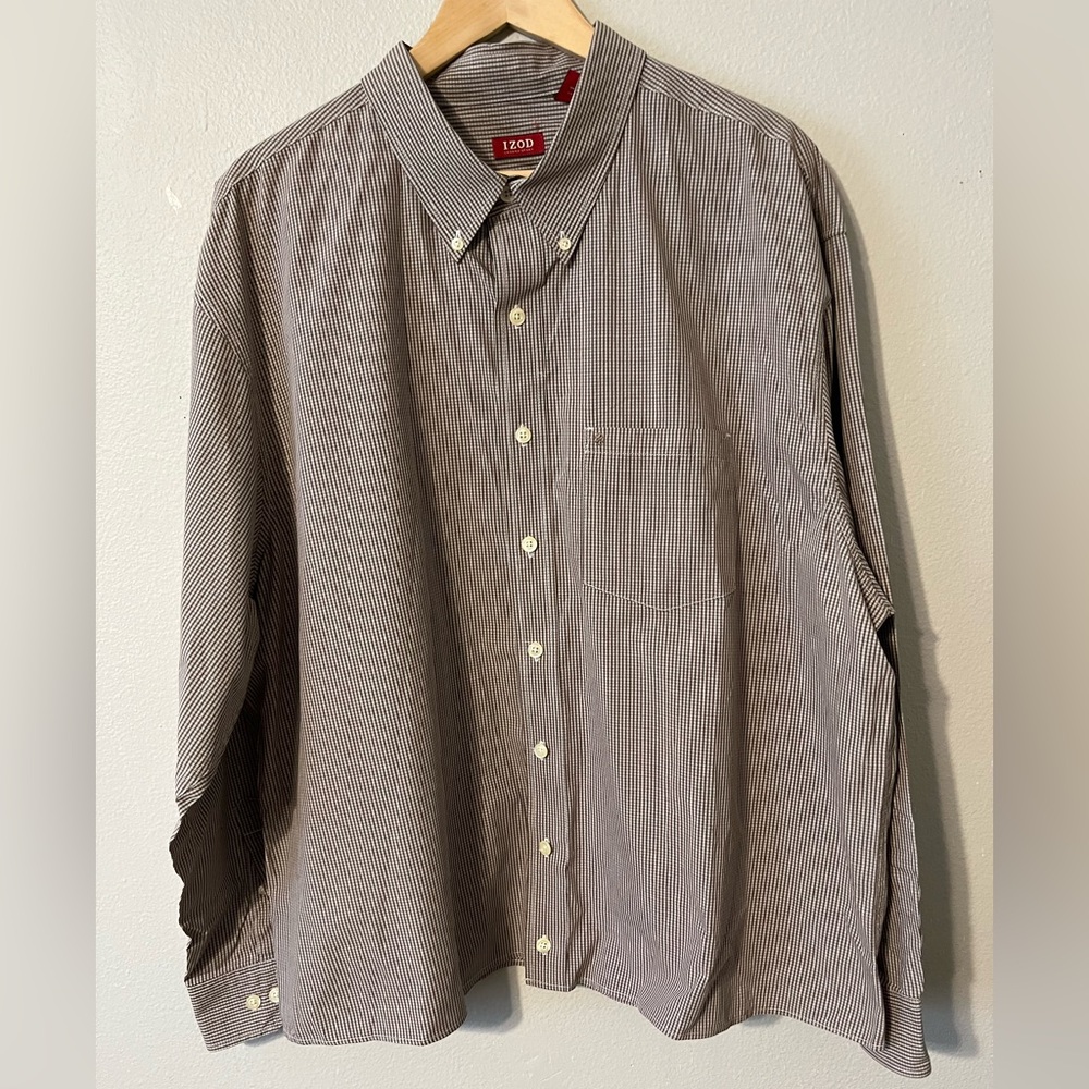 IZOD Long Sleeve Button Down Men’s Shirt 
Brown and White Check Cotton Size 2XL